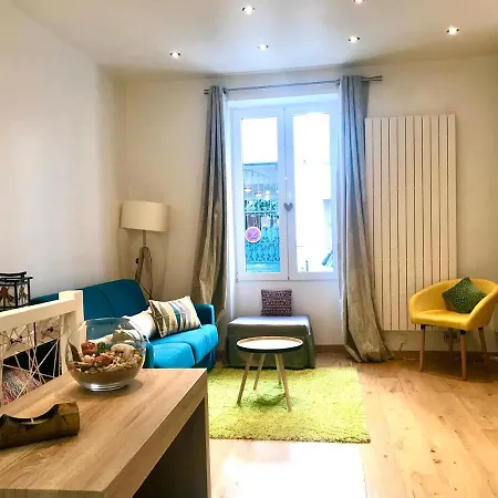 Lägenhet Adorable Souplex Batignolles Paris